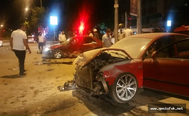 Doğukent'te Kaza: 2 Yaralı
