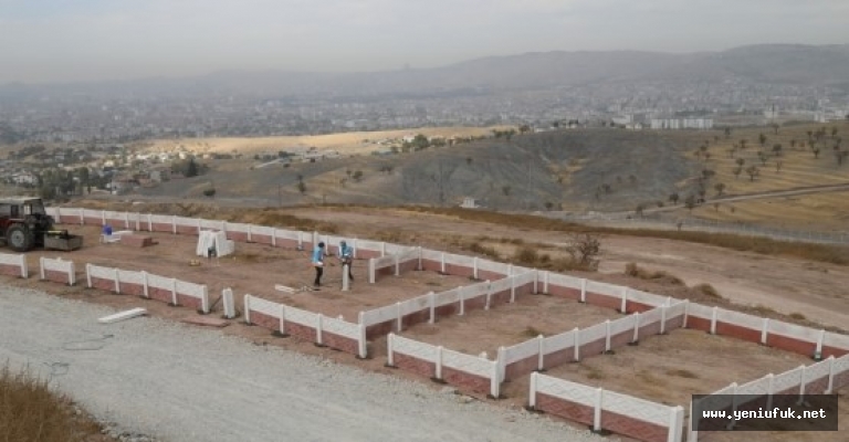 Asri ve Harput Mezarlıklarında Yoğun Çalışma
