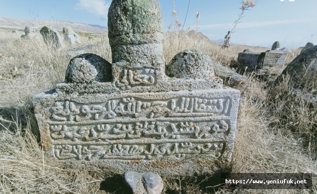 Tarihi Mezarlarda Arkeolojik Çalışma Yürütülüyor