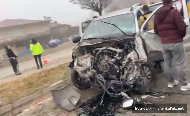 Trafik Kazası: 2 Ağır Yaralı