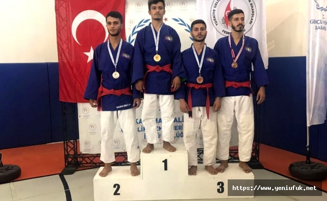 Türkiye İkincisi ve Üçüncüsü İlimiz Sporcusu