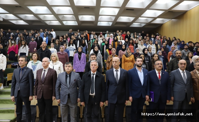 FIRAT ÜNİVERSİTESİNDE “BİR YÖNETİM BİÇİMİ OLARAK CUMHURİYET” KONULU KONFERANS DÜZENLENDİ