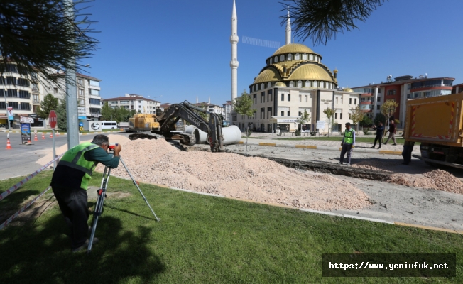 ELAZIĞ BELEDİYESİ’NİN ALTYAPI YENİLEME ÇALIŞMALARI SÜRÜYOR