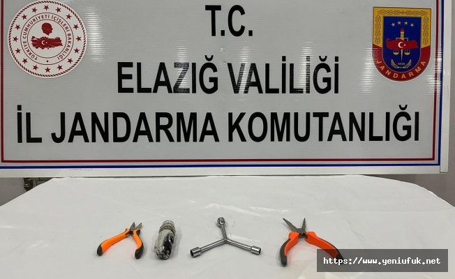 ELAZIĞ’DA KABLO HIRSIZLARI SUÇÜSTÜ YAKALANDI