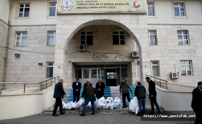 Öğrencilere Ayakkabı ve Mont Yardımı