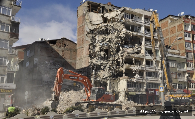 Elazığ’da 93 Bina Ağır Hasarlı