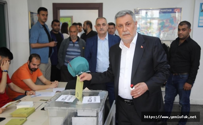 AK Parti İl Başkanı Yıldırım Oyunu Kullandı