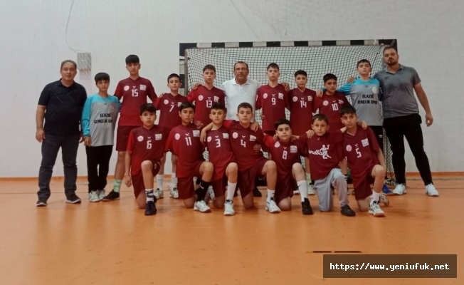 Doğukent Ortaokulu Hetbol Takımı Türkiye Şampiyonu