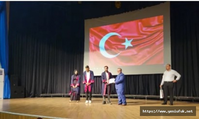 Fırat Üniversitesi’nde Mezuniyet Coşkusu Devam Ediyor