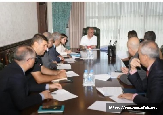 Vali Hatipoğlu, Vatandaşları Dinledi