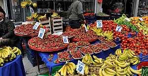 Meyve ve Sebzedeki Yüksek Fiyatlar Cep Yakıyor