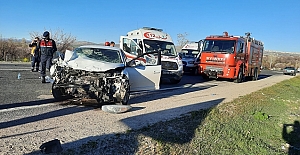 Trafik kazası:1 ölü 3 yaralı