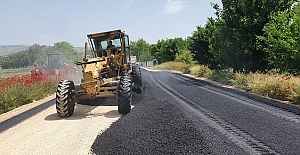 KIZILAY MAHALLESİ’NDEKİ ASFALT ÇALIŞMALARI DEVAM EDİYOR