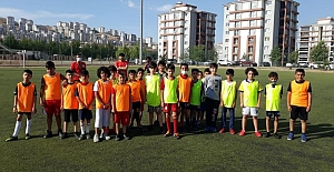 YOLSPOR, FUTBOLCU SEÇMELERİ YAPACAK