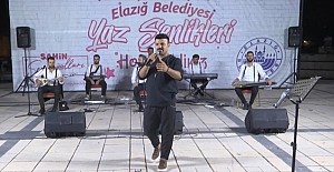 YAZ ŞENLİKLERİ SANATÇI EMRAH GÜLLÜ İLE DEVAM ETTİ