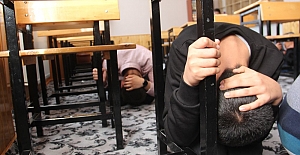 “DEPREM ANI, ÇÖK KAPAN TUTUN VE TAHLİYE” TATBİKATI YAPILDI