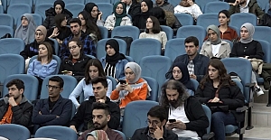 FÜ’DE TÜBİTAK 2209 A-B LİSANS ARAŞTIRMA PROJELERİ HAZIRLAMA EĞİTİMİ VERİLDİ