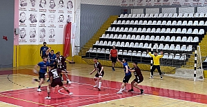 *Elazığ Gençlik ve Spor Kulübü Hentbol Evinde Galip