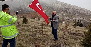 Harput’a Dev Türk Bayrağı
