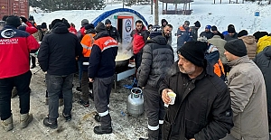 ELMÜTDER,  "Türkiye Tek Yürek" Sloganıyla Yaraları Sarıyor!