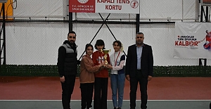 Küçüklerin Tenis Mücadelesi Sona Erdi