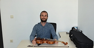 Gözümü Müzik İle Açtım