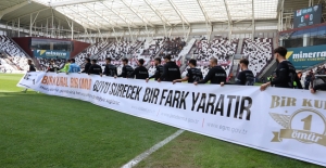 Çimentaş Elazığspor-Somaspor Maçında Anlamlı Afiş