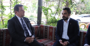 Başkan Omrak ve Heyeti Gazetemizi Ziyaret Etti: ‘Hepimiz Ümit Özdağız