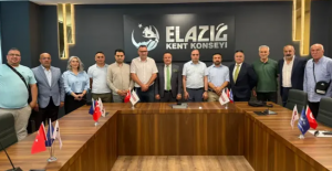 Elazığ Kent Konseyi Hollanda ile Buluştu